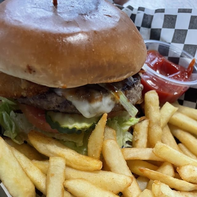 Western BBQ Bacon Burger.